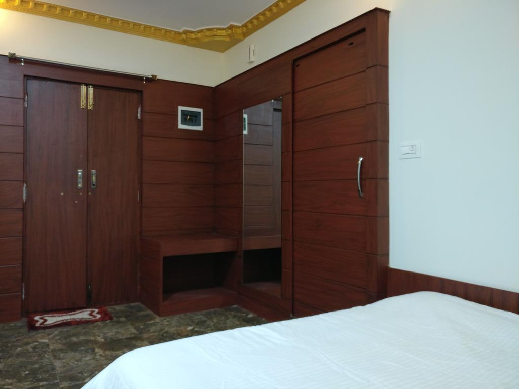 The Shades Holiday Homes Kushalnagar Luaran gambar